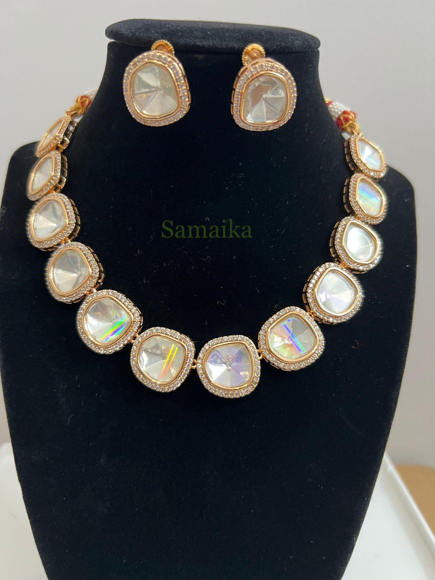 Uncut Kundan Necklace